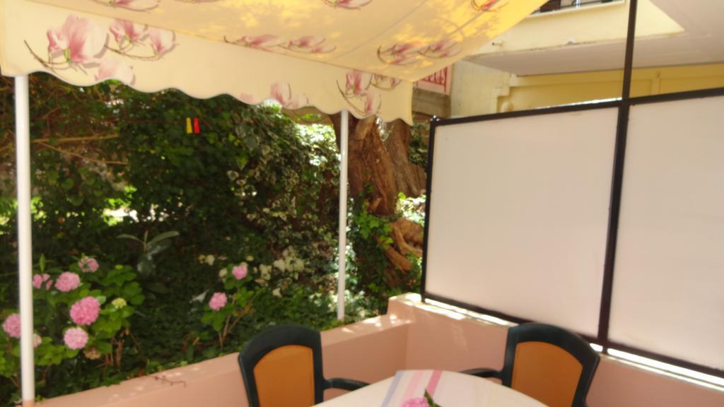 Aparthotel Pansion Filoxenia & Tsoukaládhes